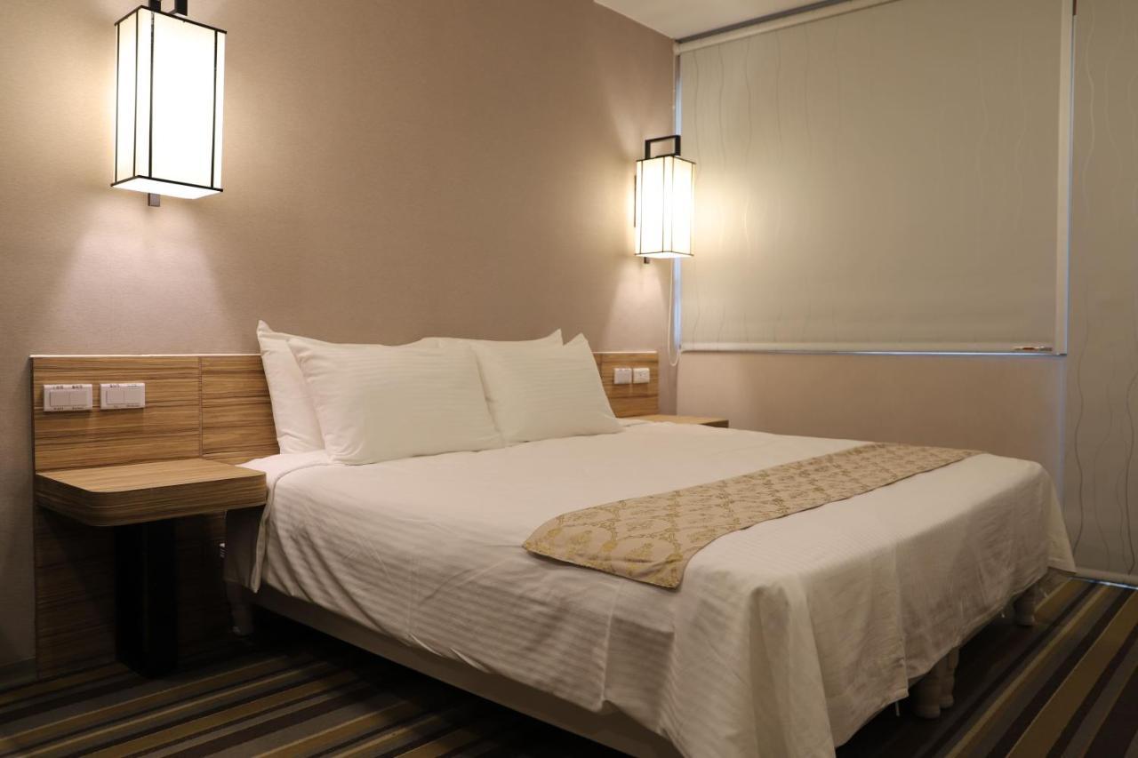 Tainan Julie'S Garden 峰情文旅 Hotel Anping Exterior foto
