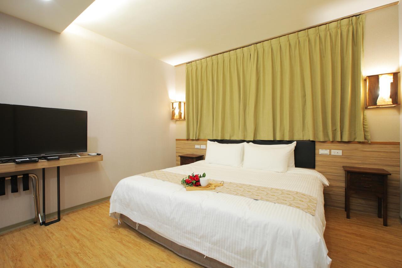 Tainan Julie'S Garden 峰情文旅 Hotel Anping Exterior foto