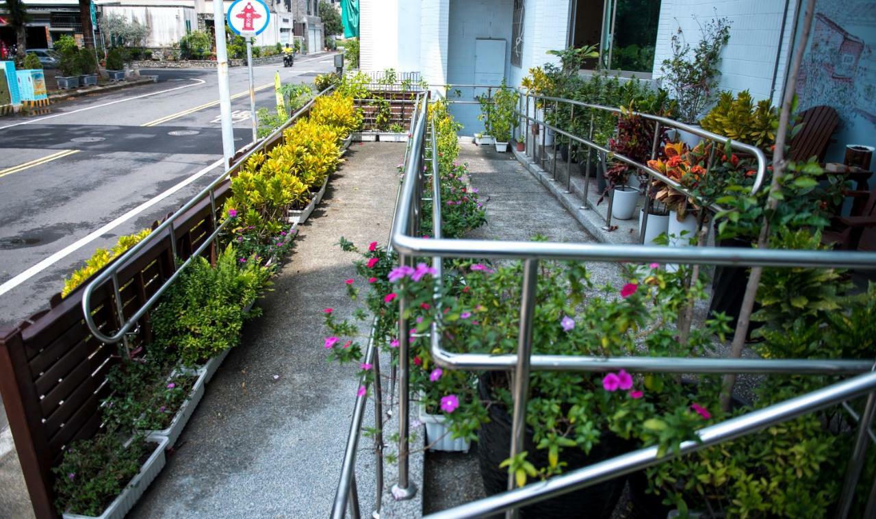 Tainan Julie'S Garden 峰情文旅 Hotel Anping Exterior foto